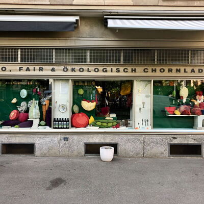 Gemüse & Früchte im Sommerfenster